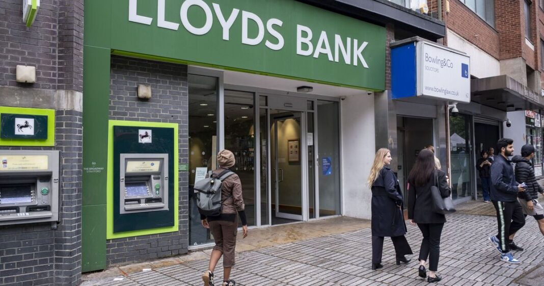 Lloyds Bank confirms 24-hour deadline ‘you can still qualify’ for £185 | Personal Finance | Finance
