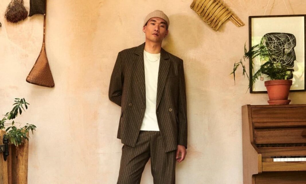 8 Best Casual Blazers For Men – Fit Any Occasion in 2025