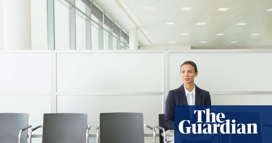 UK employers cut back on bonuses and hiring as economic slowdown hits jobs market | UK unemployment and employment statistics