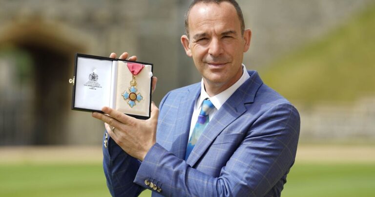 Martin Lewis says ‘don’t do anything now’ after millions of motorists dealt major blow | Personal Finance | Finance
