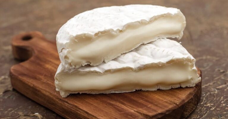 Two dead in horror ‘contaminated cheese’ outbreak with UK on high alert | World | News