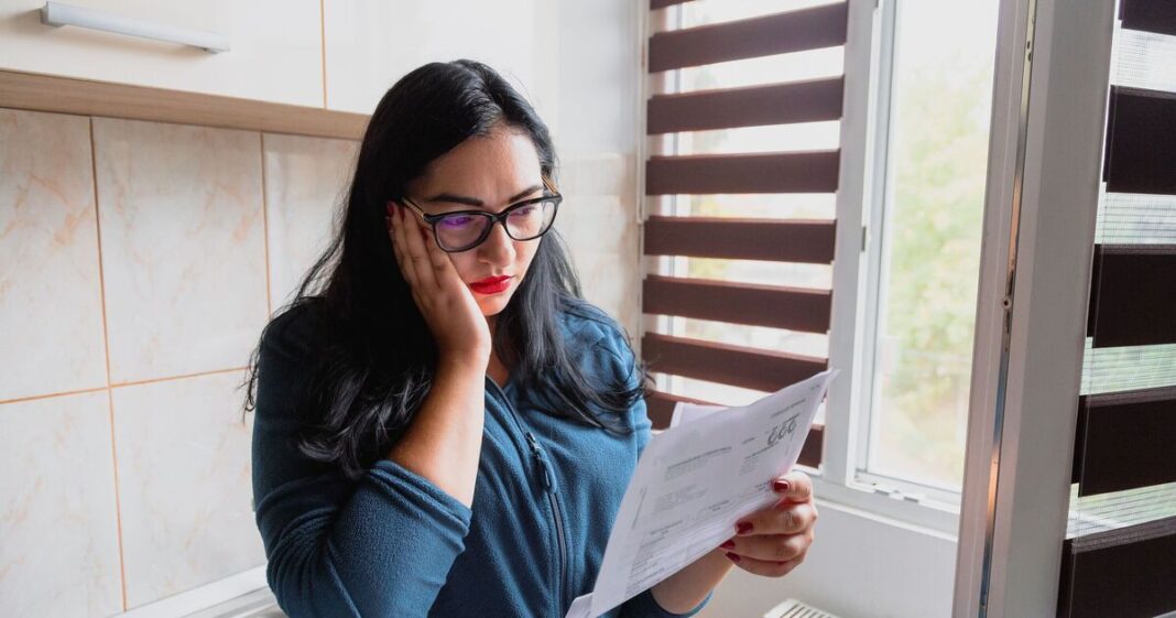 Households to pay £300 more per year under Labour if energy price cap rises again | Personal Finance | Finance