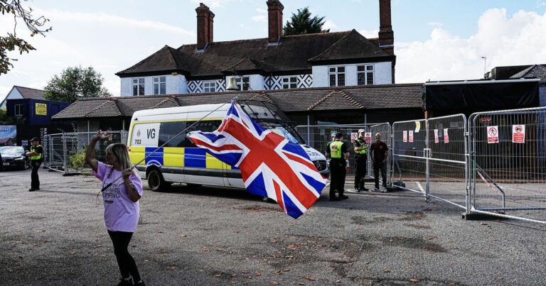 Asylum hotel protests LIVE: Police brace for more migration fury after Epping ruling | UK | News