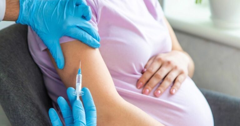 Baby tragically dies of whooping cough as UK vaccine rate plummets | UK | News