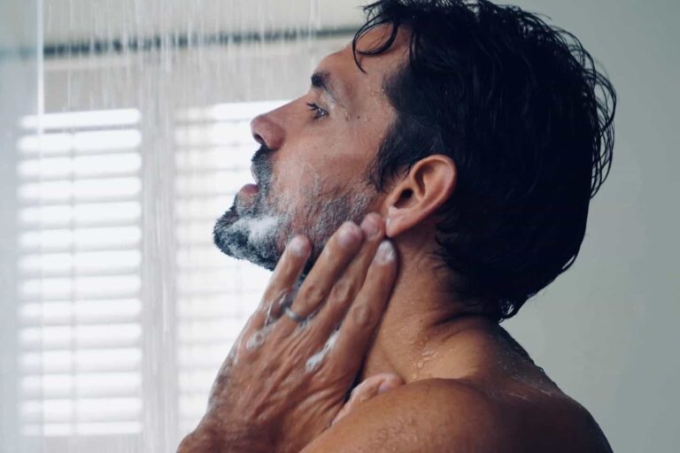 5 Best Beard Dandruff Shampoos: Defeat the Flakes in 2025