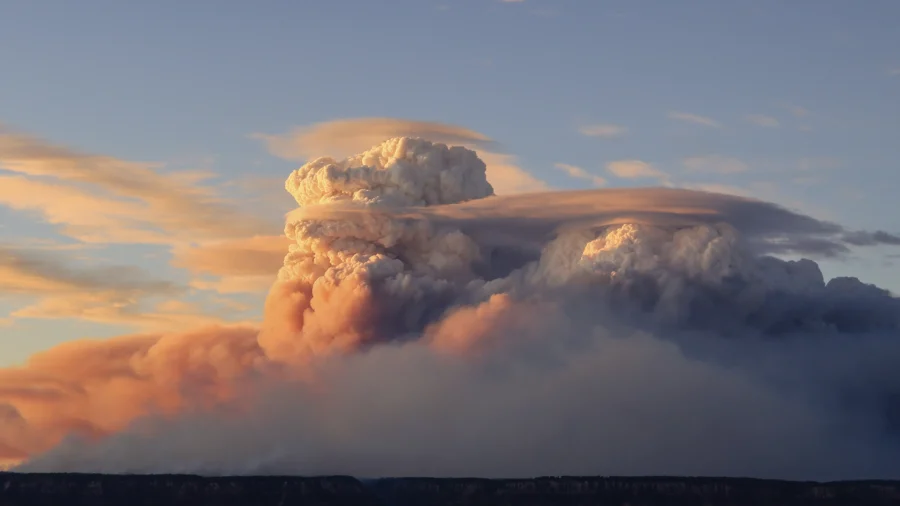 ‘Fire Clouds’ Over Arizona, Utah Wildfires Create Their Own Erratic Climate