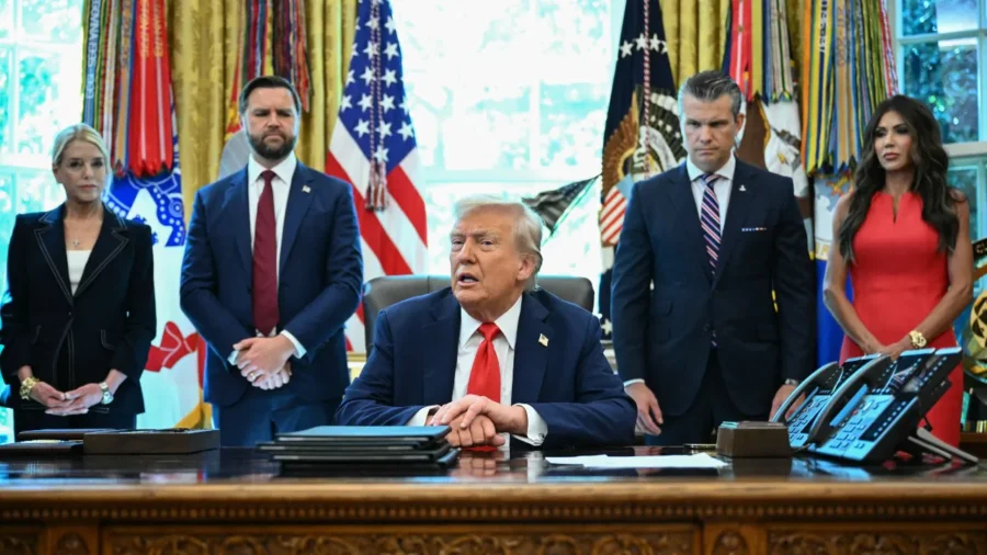 Trump Signs Order Targeting American Flag Burning, Desecration