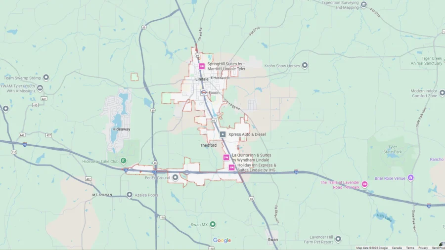 Multi-Vehicle Crash Injures 17 and Shuts Down Major Interstate in East Texas