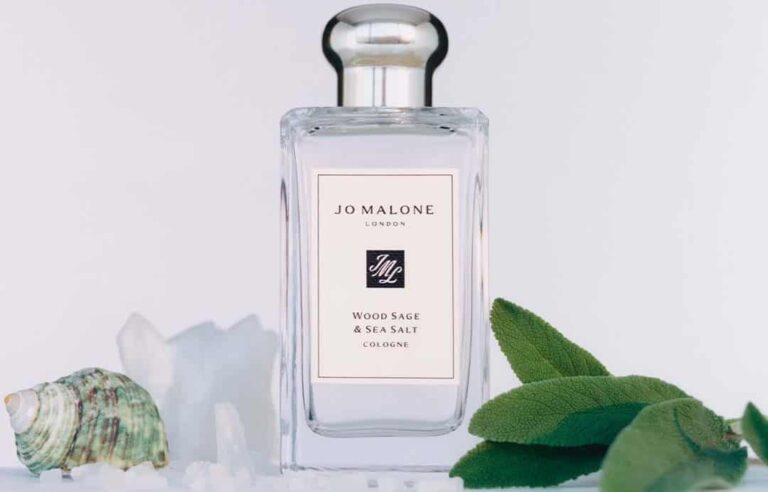 8 Best Aquatic Colognes for Men: Fresh & Crisp In 2025