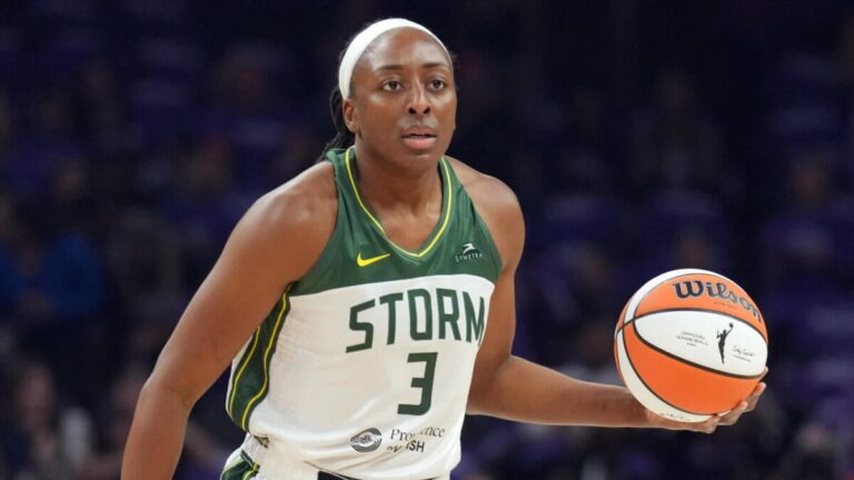 Today’s top games to watch, best bets, odds: Important WNBA battle, full MLB slate and more