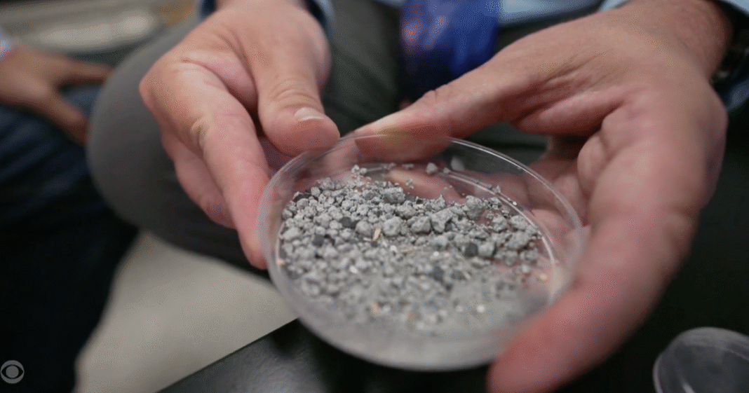 Examining the meteorite that landed in a Georgia house up close