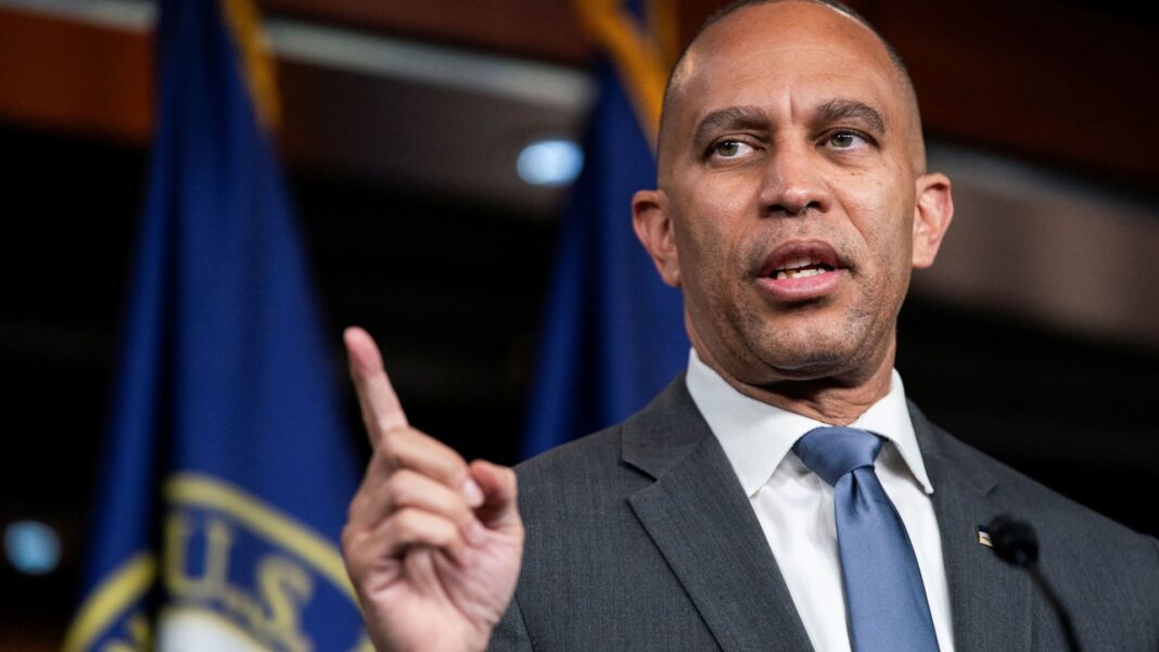 Republicans own any U.S. government shutdown, Jeffries warns