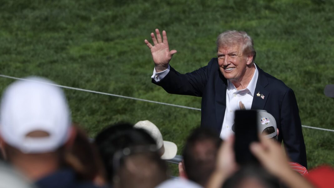 Trump slammed for watching golf as government shutdown looms