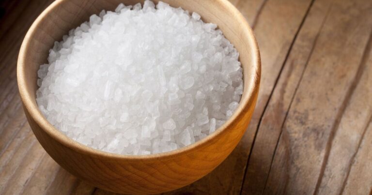 Households urged to put bowl of salt on windowsills this autumn | UK | News