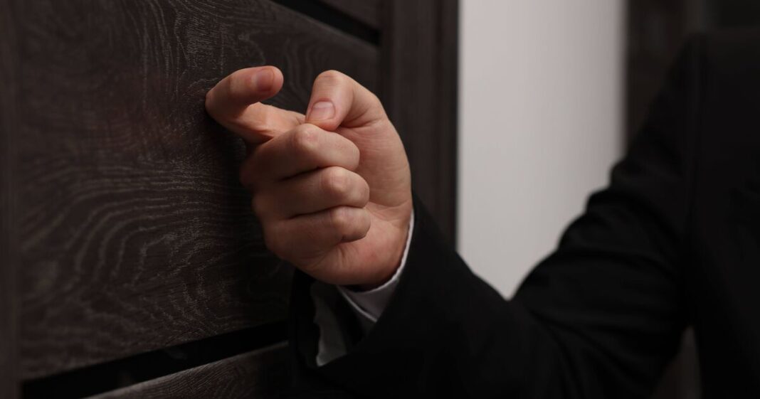 DWP sending officials to homes of anyone suspected of benefit fraud | Personal Finance | Finance