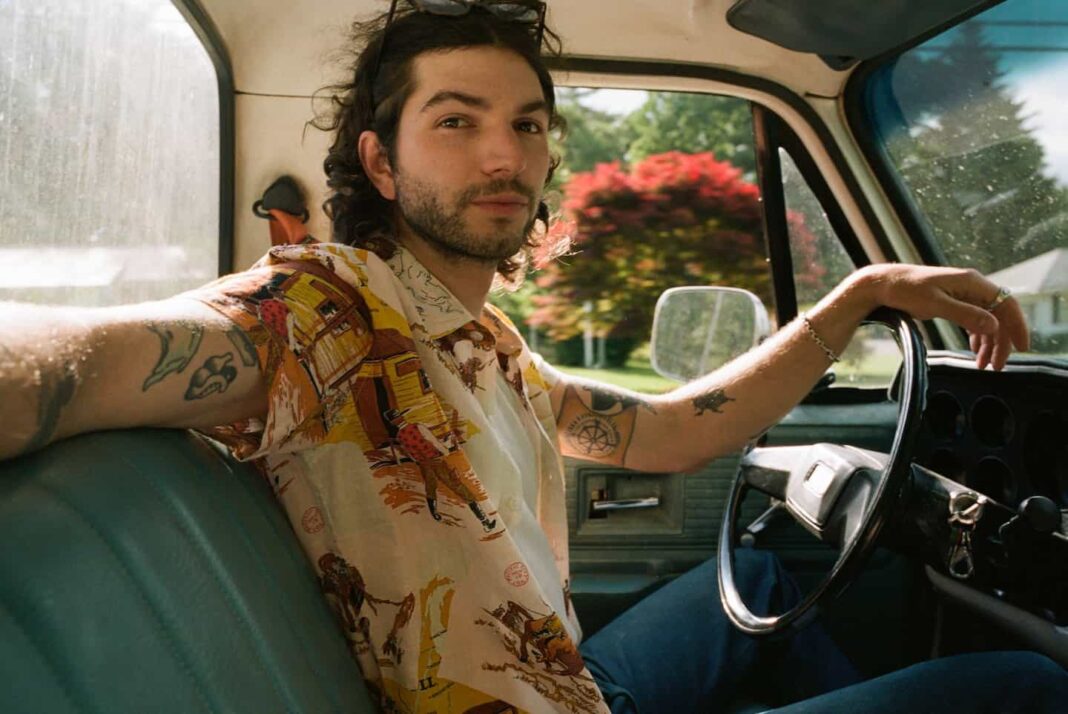 30 Best Mullet Haircuts for Every Hair Type & Face Shape in 2025