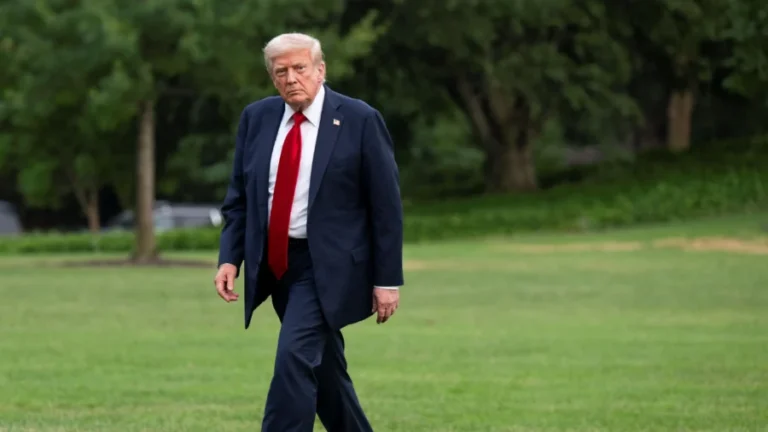 Trump Files $15 Billion Defamation Lawsuit Against New York Times