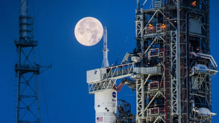 LIVE NOW: NASA Holds Briefing on Artemis II Mission