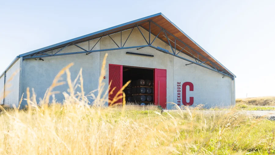 Thieves Steal $1M Worth in Craft Whiskey From Washington Distillery