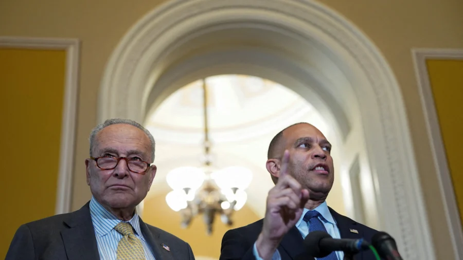 Trump to Meet With Congressional Leaders as Government Shutdown Approaches