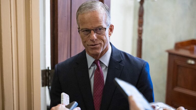 Funding bill falls short again in Senate