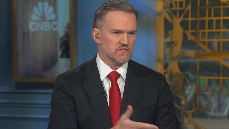 Trump trade rep says 100% tariff on China depends on Beijing’s next move