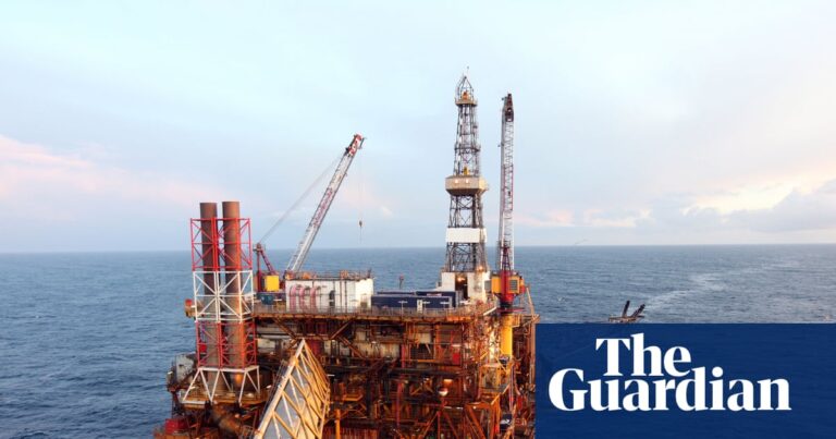 No major banks have yet committed to stop funding new oil, gas and coal, research finds | Fossil fuel divestment