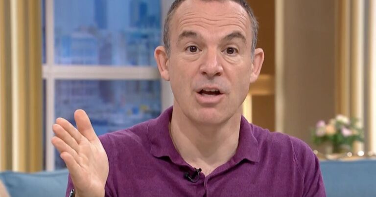 Martin Lewis urges anyone over 75 to complete simple form to save | Personal Finance | Finance