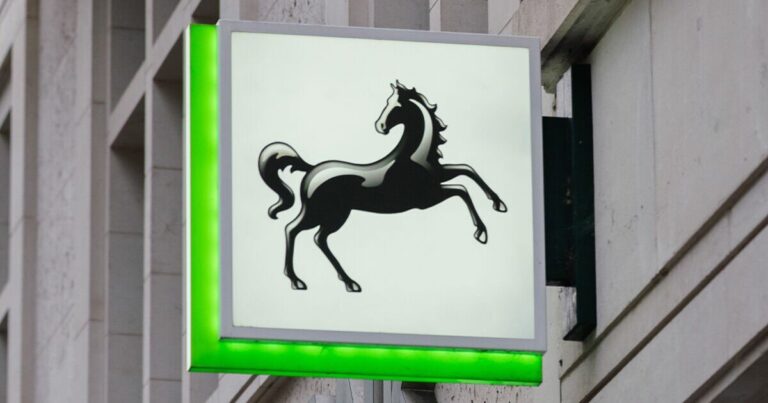 Warning for Lloyds, Halifax, Santander customers over £500 payments | Personal Finance | Finance