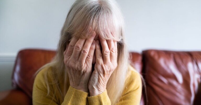 Brits issued urgent scam warning as pensioner loses £40,000 to cruel fraudsters | Personal Finance | Finance