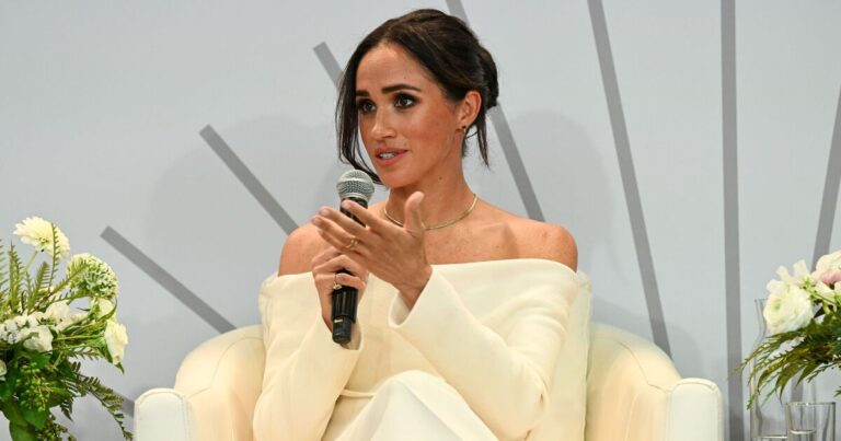 Royal Family LIVE: Meghan Markle issued three-word warning – ‘she needs to stand out’ | Royal | News