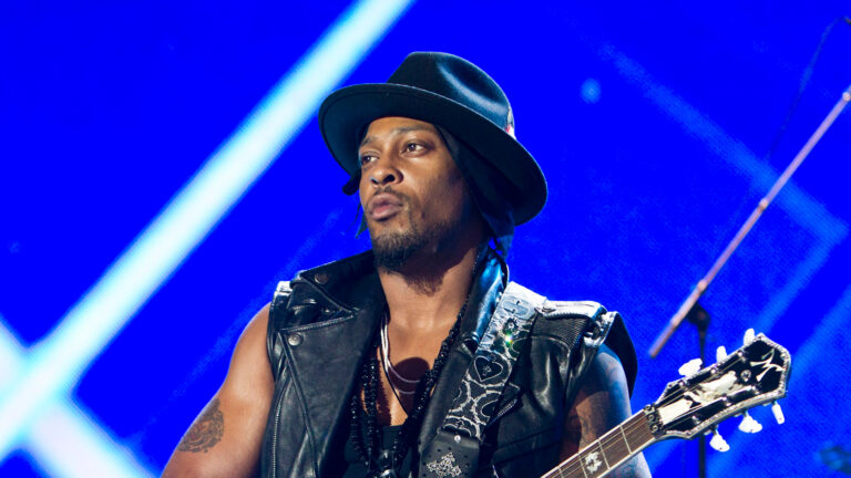 R&B icon D’Angelo dead at 51 after secret cancer battle as shocked music world pays tribute to ‘revolutionary’ artist