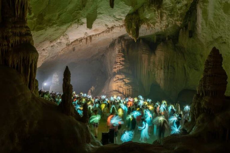Mehregan Festival at Karaftu Cave in Kordestan: A Celebration of Iranian Culture and Heritage, Enhancing Tourism and UNESCO Recognition