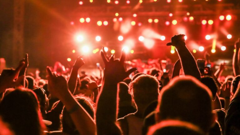 Rock band forced to cancel UK show at the last minute