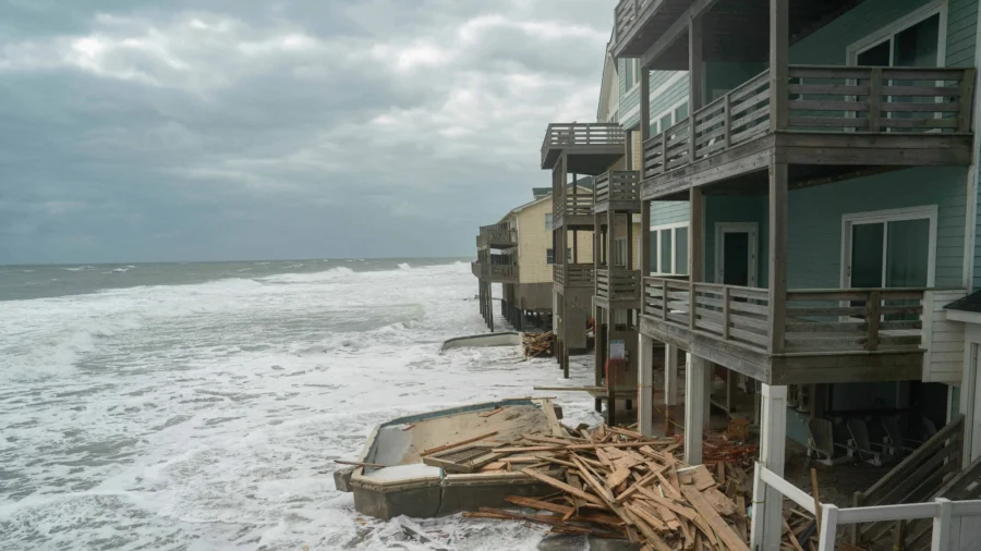 Nor’easter to Bring Ocean Flooding, High Winds to US East Coast