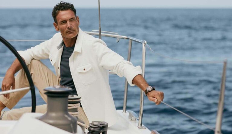 12 Best Casual Shirts For Men – Every Style You Need in 2025