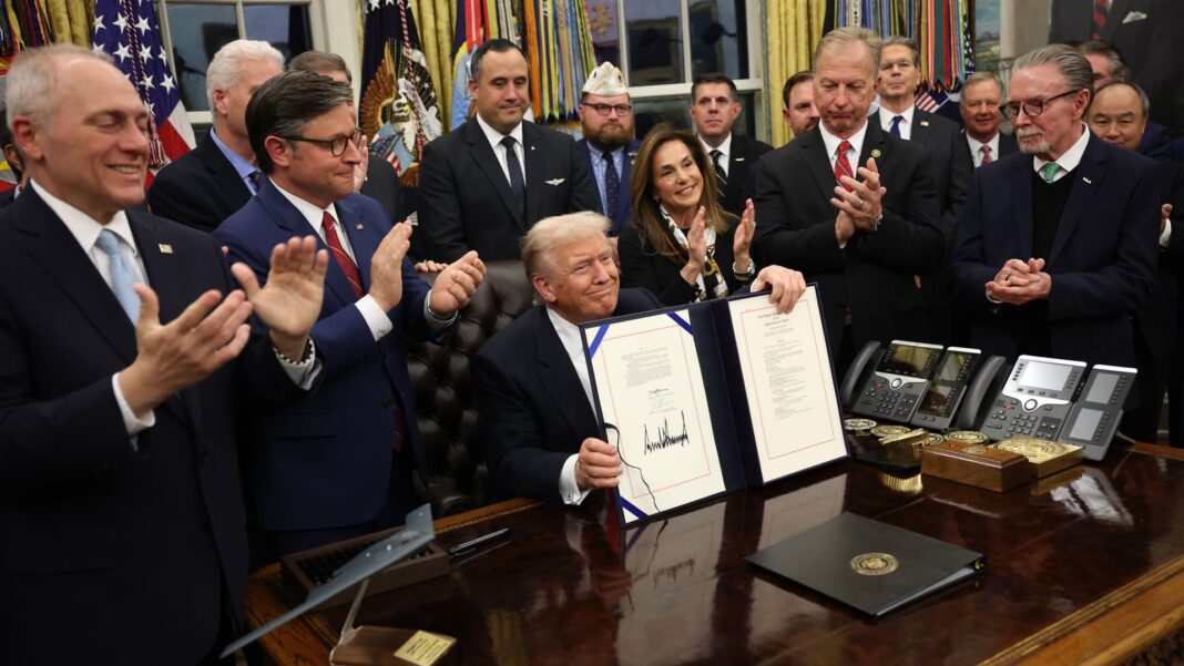 Trump ends government shutdown, signs funding bill