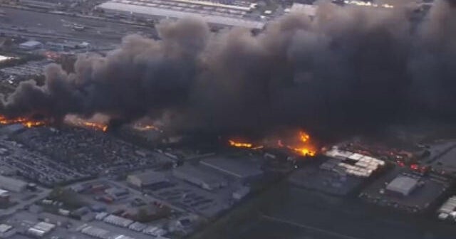 11/4: CBS Evening News – CBS News