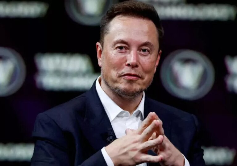 Elon Musk admits other automakers don't want Tesla's over-hyped FSD software
