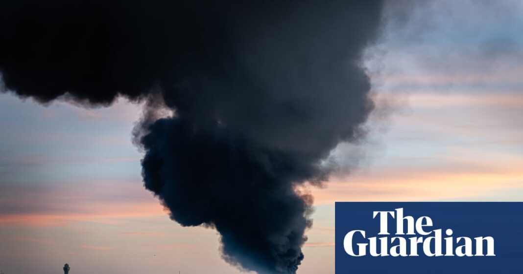 Kentucky plane crash: death toll rises to 11 as investigators search for answers | Kentucky