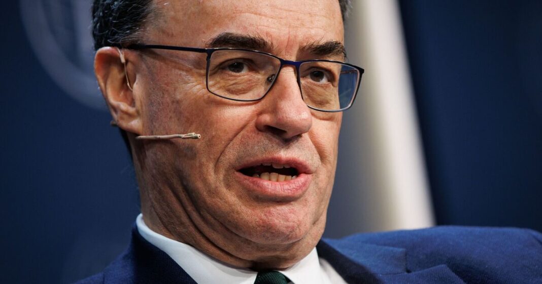 Interest rates LIVE: Bank of England holds at 4% in another hammer blo | Personal Finance | Finance