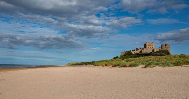The UK’s gorgeous seaside county with much less tourists than Cornwall | UK | News