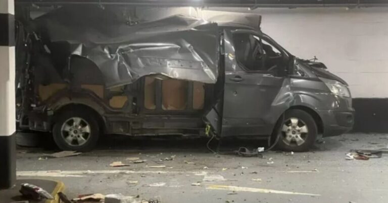 Wimbledon explosion LIVE: Blast near train station as emergency services swarm street | UK | News