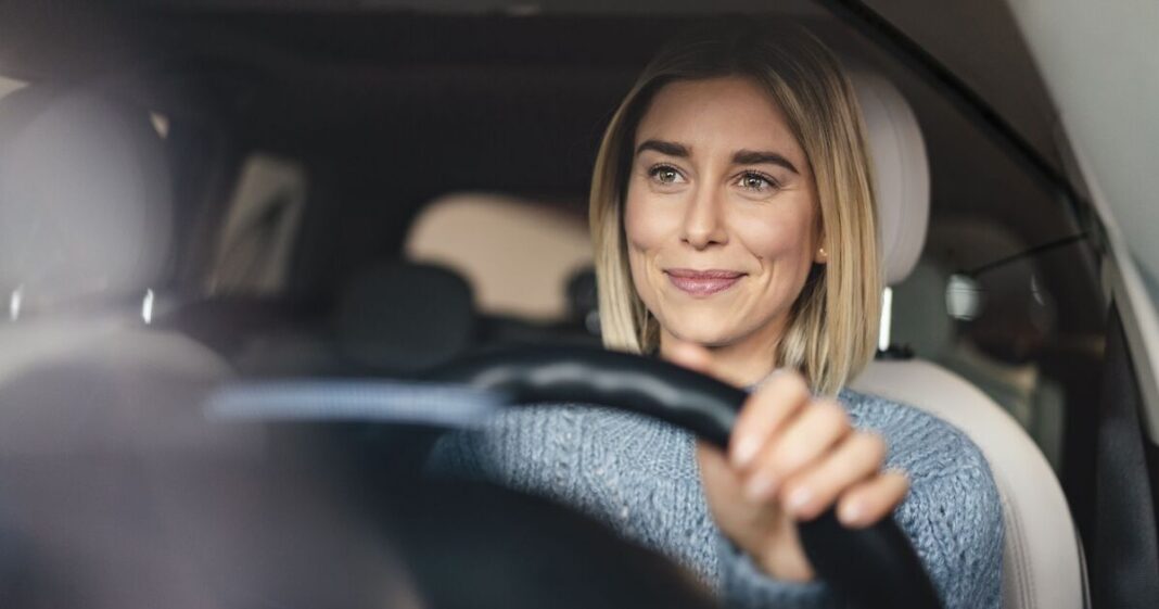 Experts say you could save £1,371 when renewing car insurance | Personal Finance | Finance