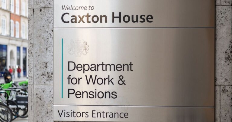 DWP PIP benefits claimants in line for another £370 on Wednesday | Personal Finance | Finance