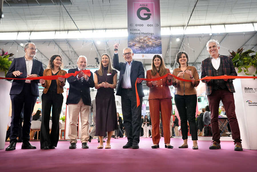 IBTM World 2025 Opens in Barcelona with Exhibition Director Claudia Hall Leading the Ribbon-Cutting Ceremony, Ushering in a New Era for the Iconic Event