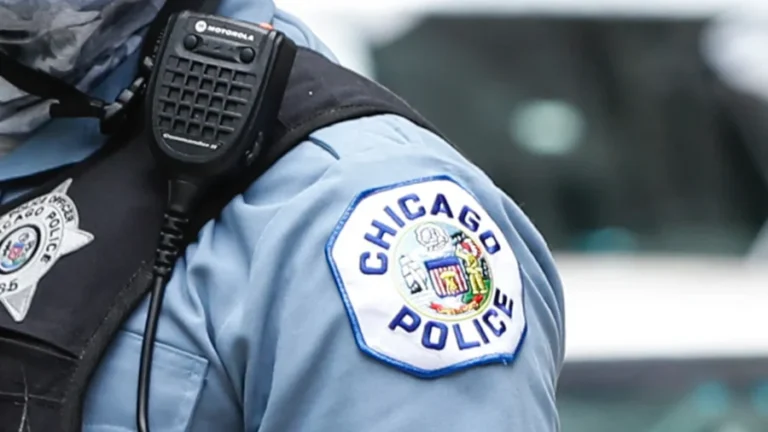 1 Killed, 8 Injured in Shootings After Chicago Tree-Lighting Ceremony