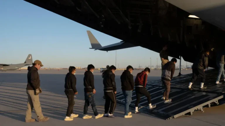 Trump Admin Not Allowed to Expand Rapid Deportations of Illegal Immigrants, Court Orders