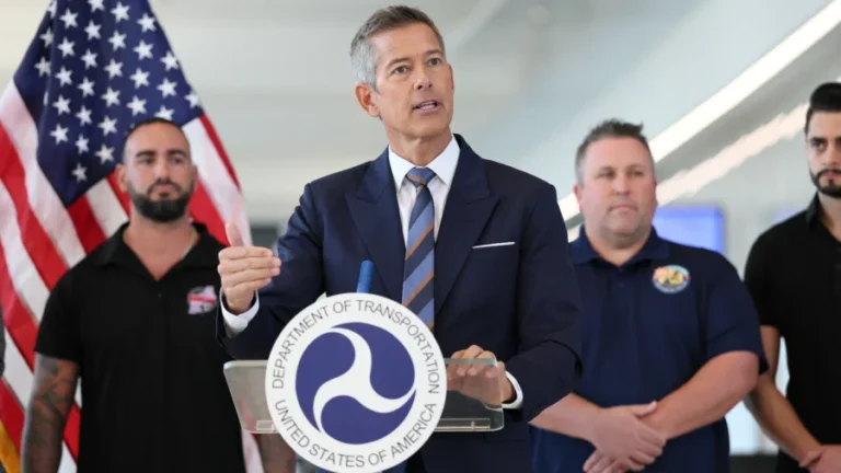 Transportation Secretary Duffy Provides Update on Air Travel in Newark
