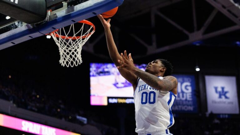 Kentucky vs. Michigan State prediction, odds: 2025 Champions Classic picks